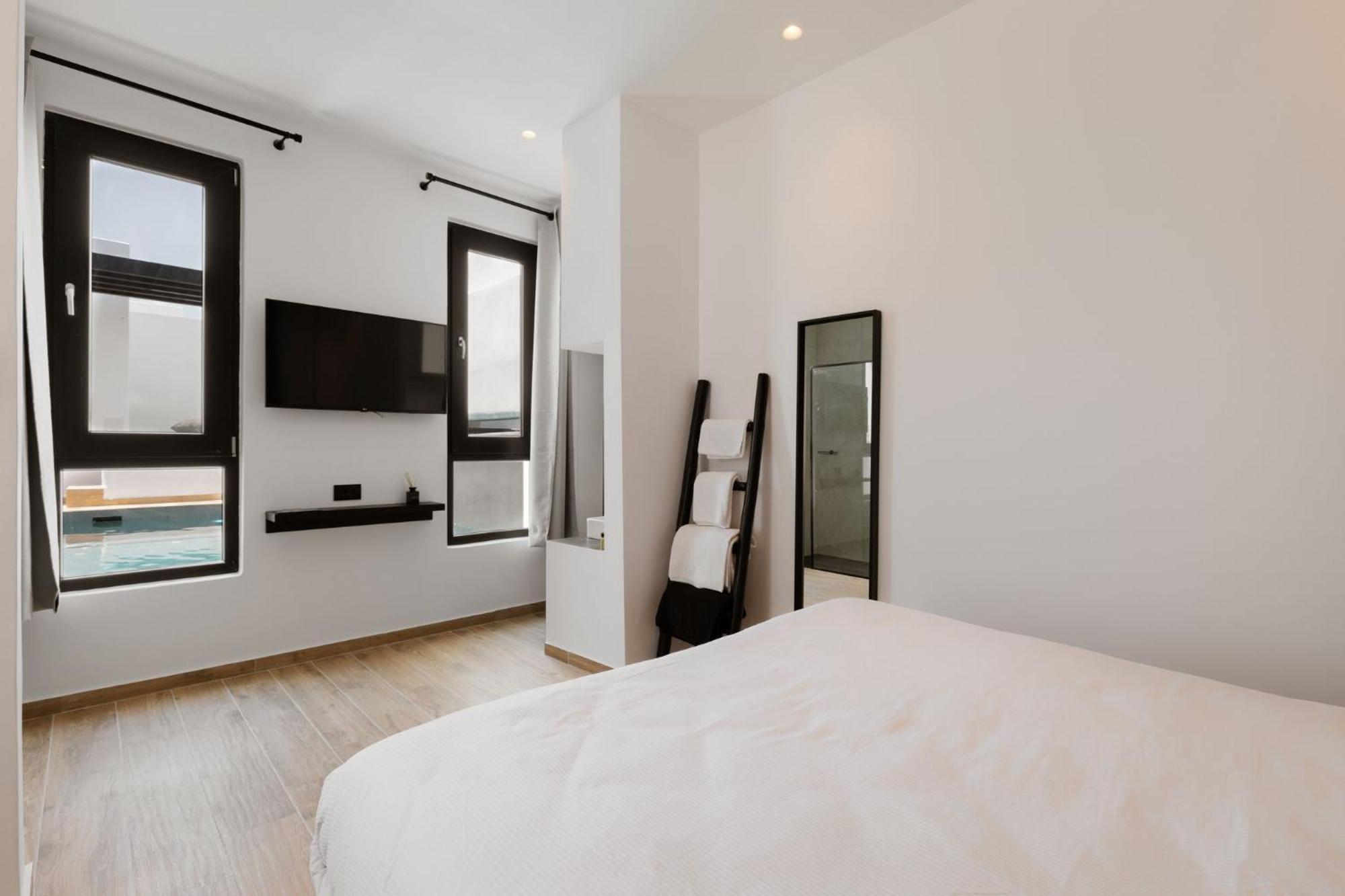 Mykonos Town Laguna Suites In Mazera Mykonos מראה חיצוני תמונה